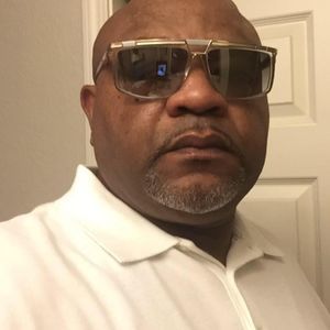 Meet your Posher, Phillip